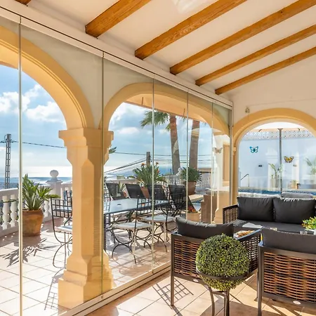 Nicole By Sun & Sea Homes Villa *