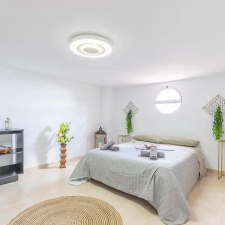 Nicole By Sun & Sea Homes *